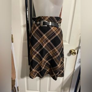 Knee-Length Plaid Skirt